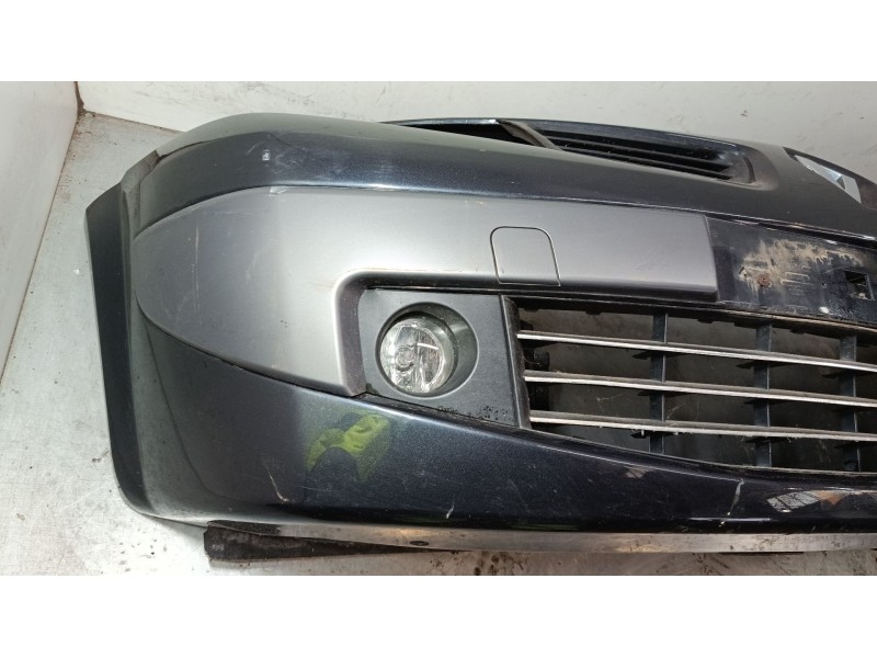 Recambio de paragolpes delantero para renault megane ii coupé-cabriolet (em0/1_) 2.0 16v turbo referencia OEM IAM   
