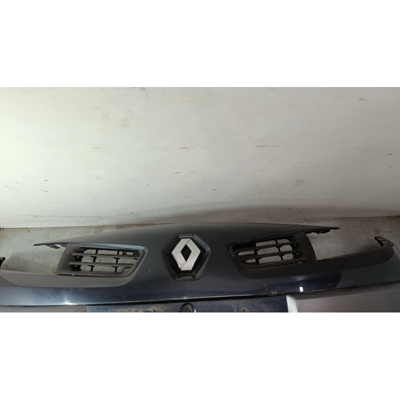 Recambio de paragolpes delantero para renault megane ii coupé-cabriolet (em0/1_) 2.0 16v turbo referencia OEM IAM   