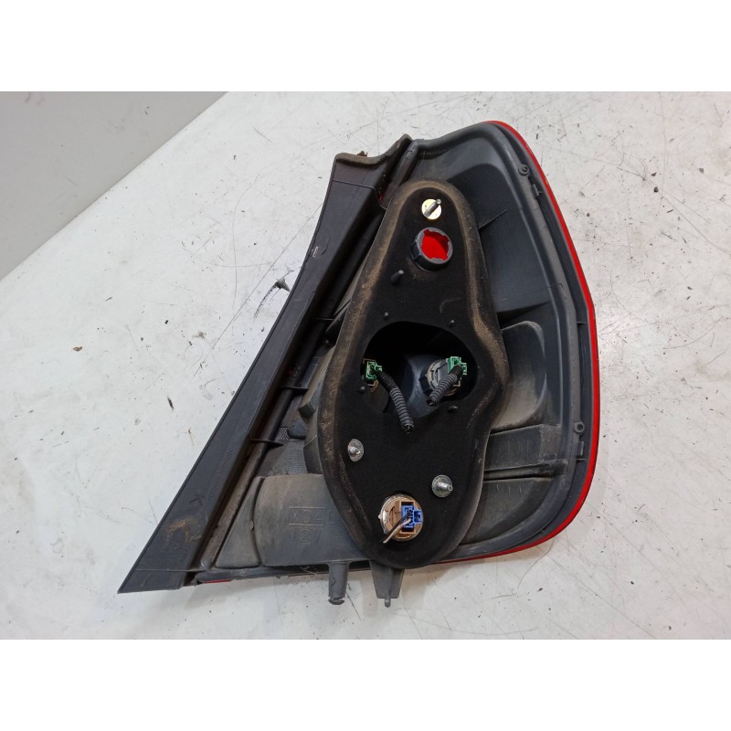 Recambio de piloto trasero izquierdo para honda jazz ii (gd_, ge3, ge2) 1.3 idsi (gd1) referencia OEM IAM   