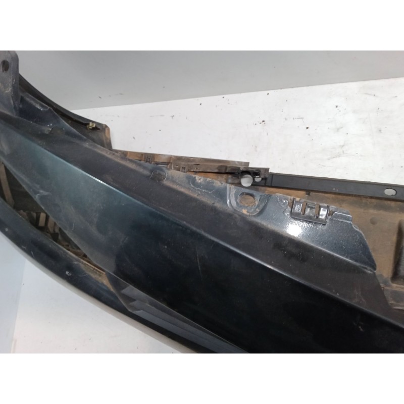 Recambio de paragolpes delantero para renault megane ii (bm0/1_, cm0/1_) 1.6 16v (bm0c, cm0c) referencia OEM IAM   