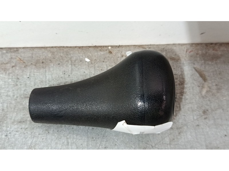 Recambio de pomo palanca cambio para ford fiesta iii (gfj) 1.1 referencia OEM IAM   