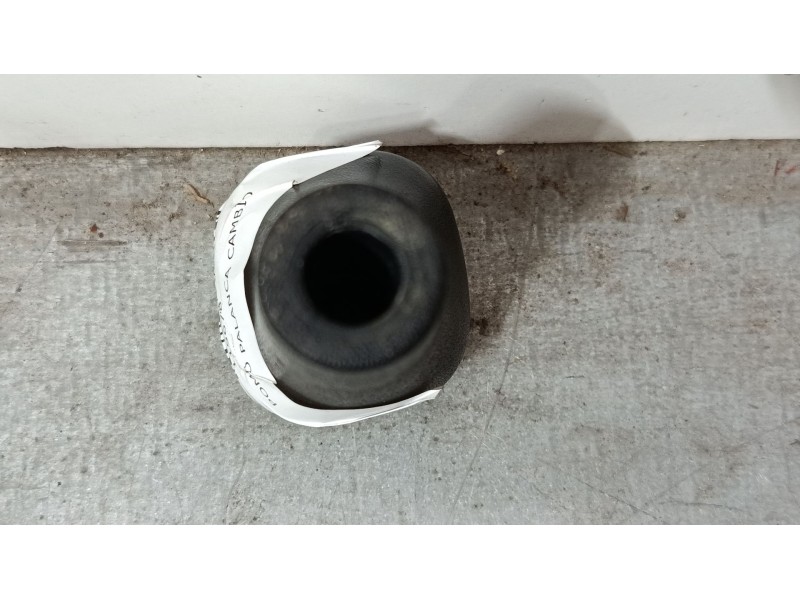 Recambio de pomo palanca cambio para ford fiesta iii (gfj) 1.1 referencia OEM IAM   
