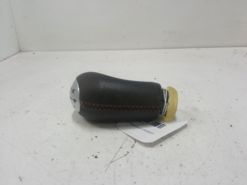 Recambio de pomo palanca cambio para dacia sandero (bs_) 1.5 dci referencia OEM IAM   