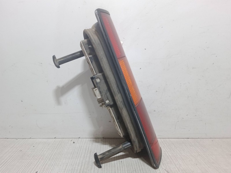 Recambio de piloto trasero izquierdo para renault express furgoneta/monovolumen (f40_, g40_) 1.9 d (f40r) referencia OEM IAM SEI