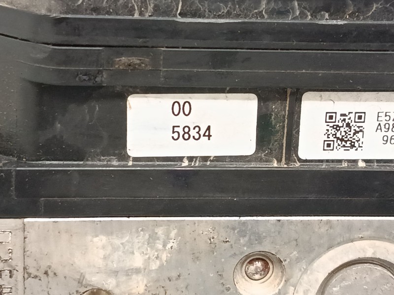 Recambio de abs para nissan leaf (ze0) electric referencia OEM IAM A98000J41  