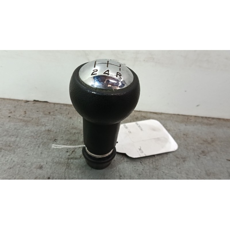 Recambio de pomo palanca cambio para citroën berlingo / berlingo first monospace (mf_, gjk_, gfk_) 1.9 d (mfwjz) referencia OEM 