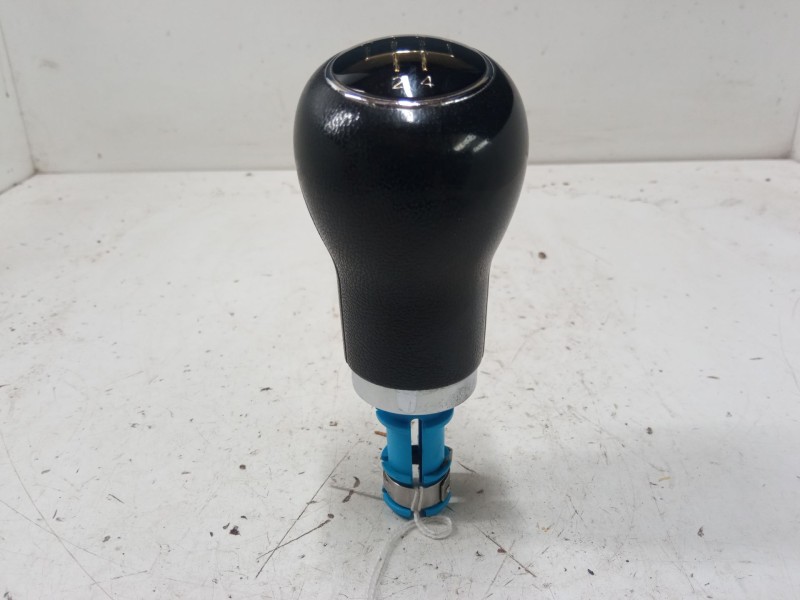Recambio de pomo palanca cambio para audi a3 (8p1) 1.9 tdi referencia OEM IAM   