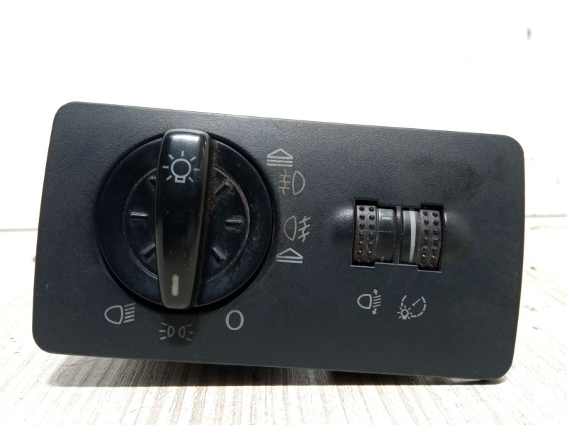 Recambio de conmutador de luces para skoda fabia i (6y2) 1.4 16v referencia OEM IAM 6Y1841531  
