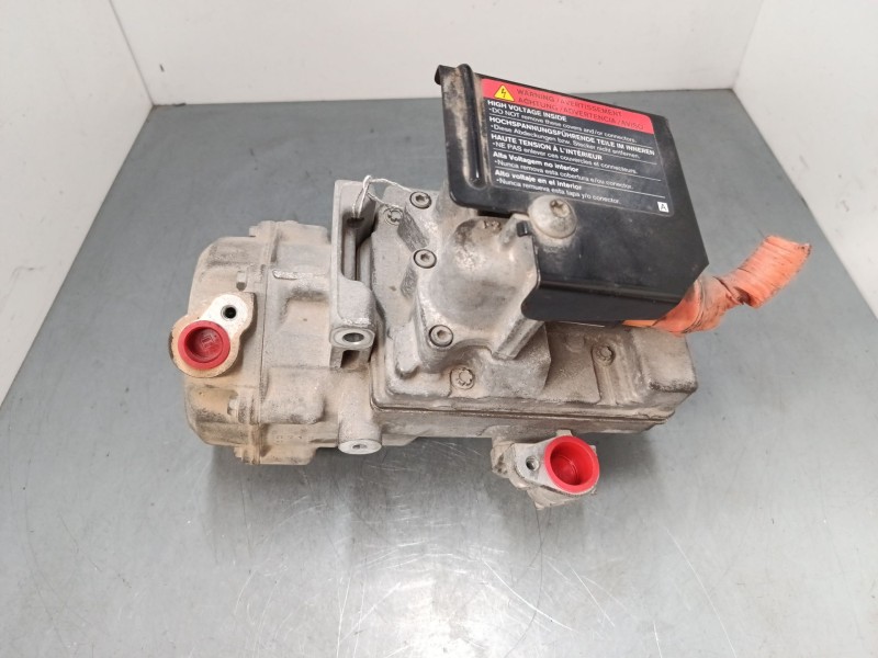Recambio de compresor a/a para nissan leaf (ze0) electric referencia OEM IAM 926003NF0A  
