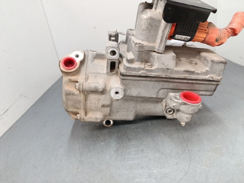 Recambio de compresor a/a para nissan leaf (ze0) electric referencia OEM IAM 926003NF0A  