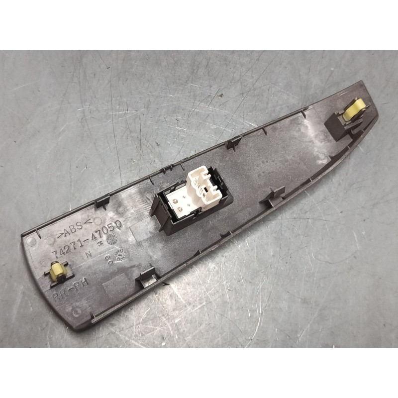 Recambio de mando elevalunas trasero derecho para toyota prius liftback (_w2_) 1.5 hybrid (nhw20_) referencia OEM IAM 7427147050