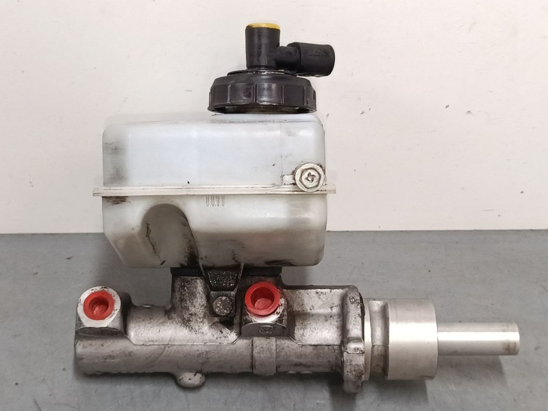 Recambio de bomba freno para renault master ii furgoneta (fd) 2.5 dci referencia OEM IAM 25175879  
