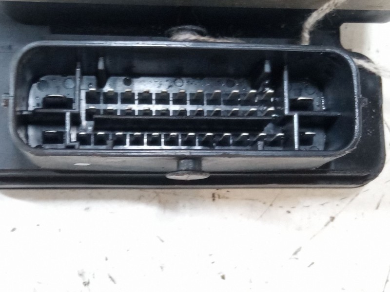 Recambio de abs para hyundai i30 (fd) 1.6 crdi referencia OEM IAM 589202L520  