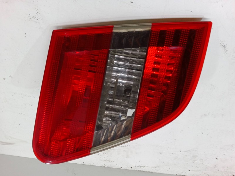 Recambio de piloto trasero porton izquierdo para mercedes-benz clase b sports tourer (w245) b 180 cdi (245.207) referencia OEM I