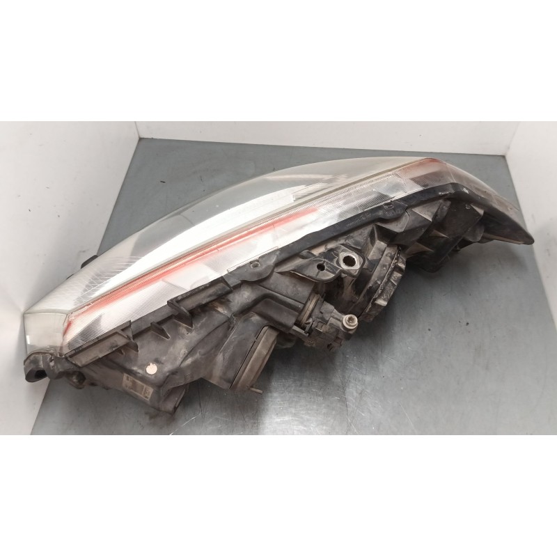 Recambio de faro derecho para renault megane ii (bm0/1_, cm0/1_) 2.0 16v (bm0u, cm0u) referencia OEM IAM 8200476431  