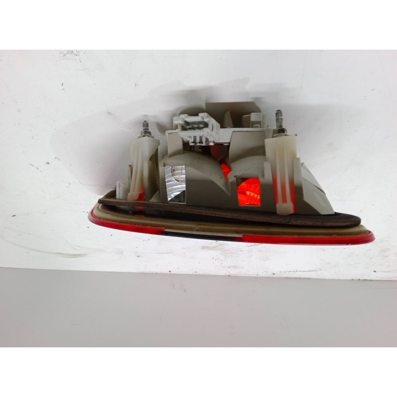 Recambio de piloto trasero porton izquierdo para mercedes-benz clase b sports tourer (w245) b 180 cdi (245.207) referencia OEM I