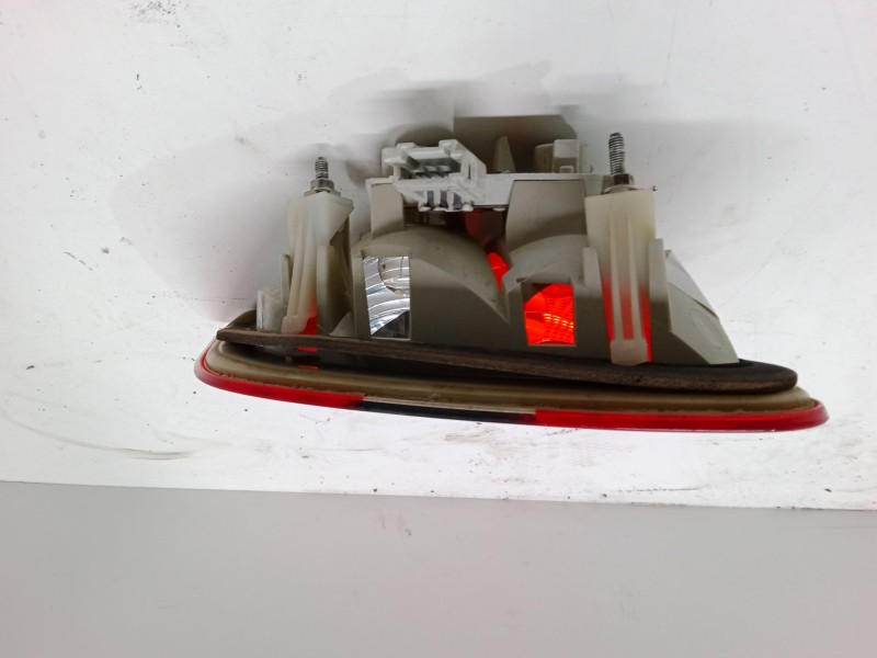 Recambio de piloto trasero porton izquierdo para mercedes-benz clase b sports tourer (w245) b 180 cdi (245.207) referencia OEM I