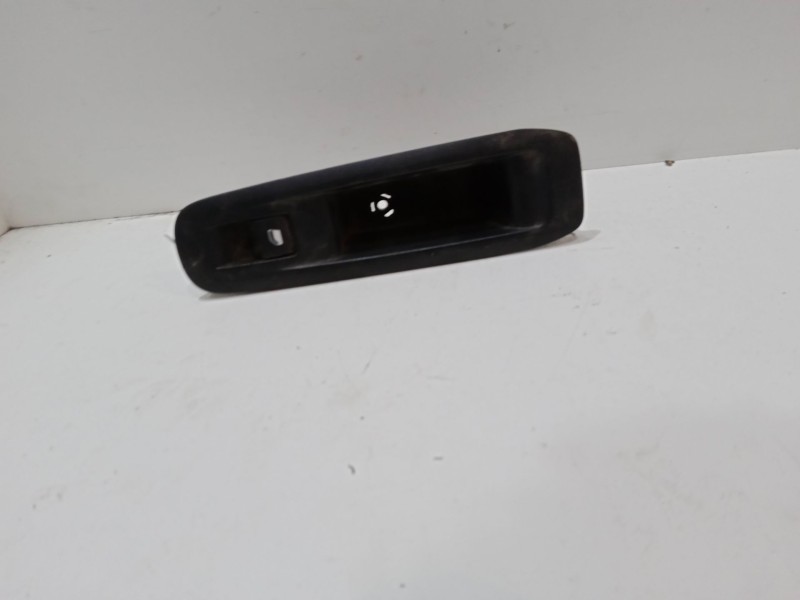 Recambio de mando elevalunas trasero derecho para peugeot 308 ii (lb_, lp_, lw_, lh_, l3_) 1.2 thp 110 referencia OEM IAM   