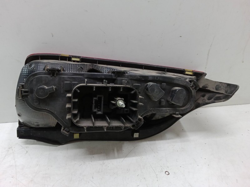 Recambio de piloto trasero derecho para seat mii (kf1, ke1) 1.0 referencia OEM IAM   