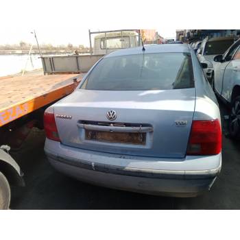 VOLKSWAGEN PASSAT B5 (3B2)