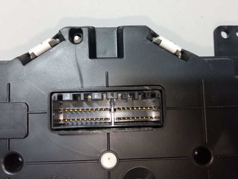Recambio de cuadro instrumentos para hyundai i10 i (pa) 1.1 referencia OEM IAM VP7U3F10849CDC 94003-0X250 