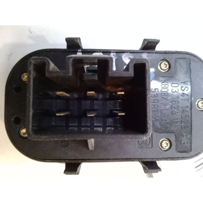 Recambio de mando elevalunas delantero izquierdo para ford focus i furgoneta/station wagon (dnw) 1.8 tdci referencia OEM IAM YS4