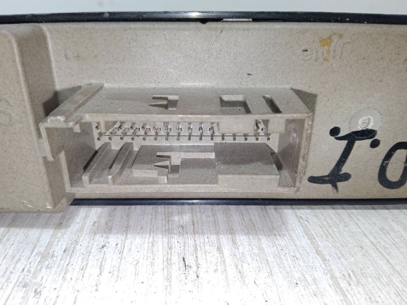 Recambio de mando elevalunas delantero izquierdo para cadillac bls wagon 1.9 d referencia OEM IAM   