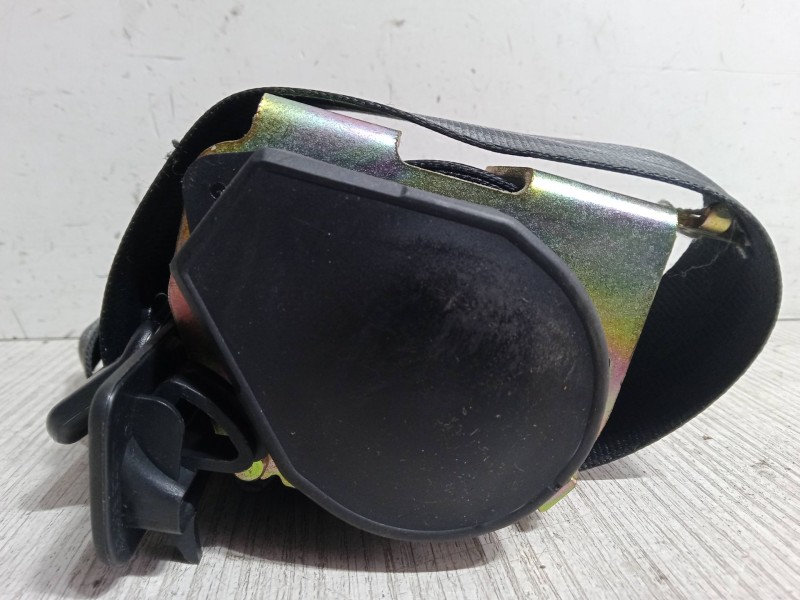Recambio de cinturon seguridad trasero derecho para peugeot 407 (6d_) 2.0 hdi 135 (6drhrh, 6drhre, 6drhrg, 6drhrj) referencia OE