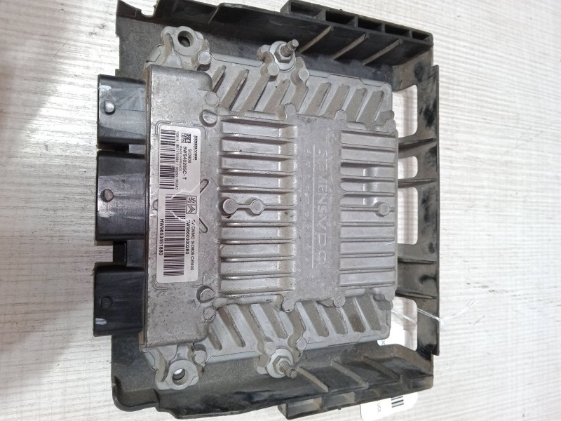 Recambio de centralita motor uce para citroën c3 i (fc_, fn_) 1.4 hdi referencia OEM IAM 5WS40285C-T SW9660300280 