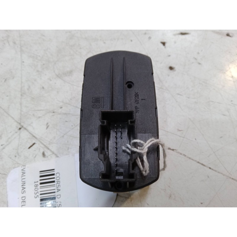 Recambio de mando elevalunas delantero izquierdo para opel corsa d (s07) 1.3 cdti (l08, l68) referencia OEM IAM   