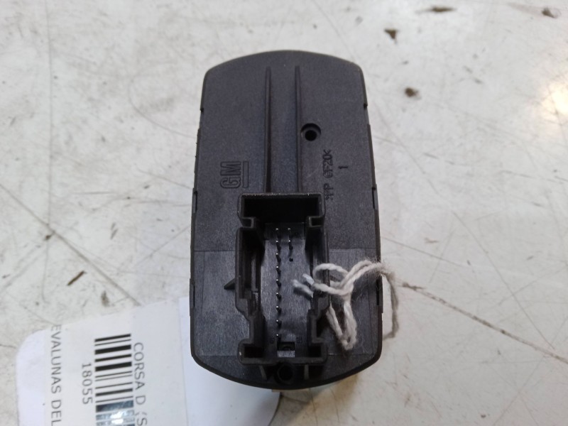 Recambio de mando elevalunas delantero izquierdo para opel corsa d (s07) 1.3 cdti (l08, l68) referencia OEM IAM   