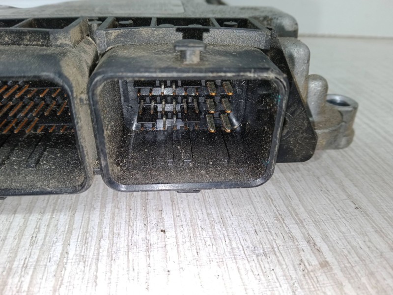 Recambio de centralita motor uce para renault koleos i (hy_) 2.0 dci (hy0k) referencia OEM IAM QA23710JG70A  