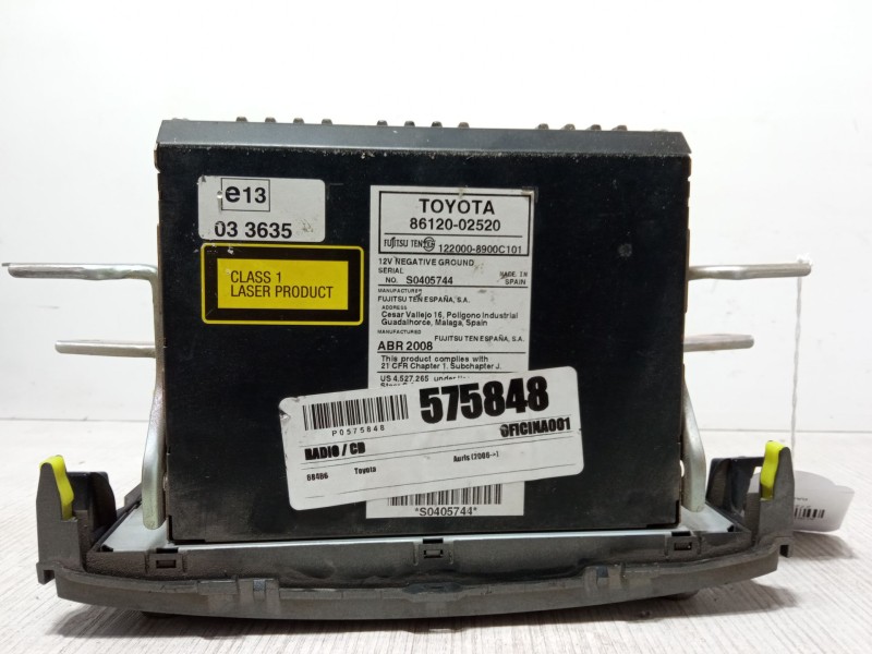Recambio de radio cd para toyota auris (_e15_) 2.0 d-4d (ade150_) referencia OEM IAM 86120-02520  