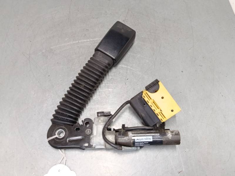 ANCLAJE CINTURON DELANTERO IZQUIERDO 