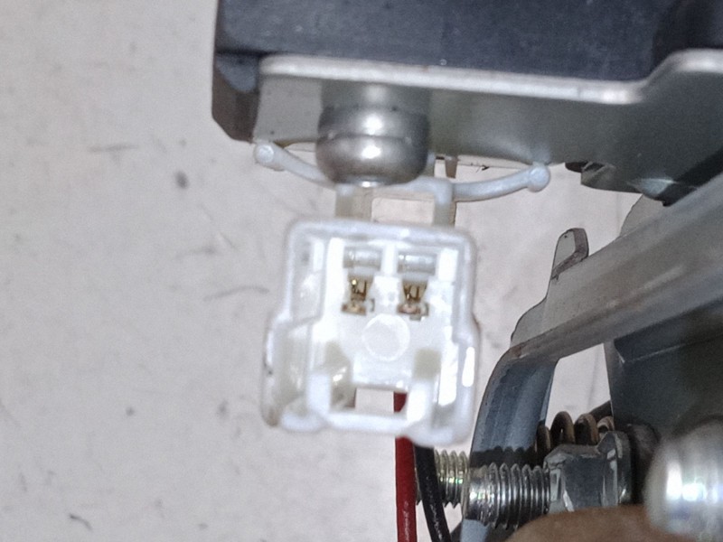 Recambio de airbag volante para mazda 2 (de_, dh_) 1.3 (de3fs) referencia OEM IAM T93365A  DF7357K0002