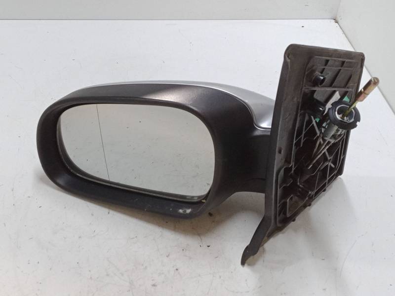 RETROVISOR IZQUIERDO 