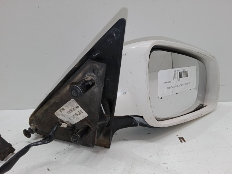 Recambio de retrovisor electrico derecho para skoda octavia i (1u2) 1.9 tdi referencia OEM IAM   
