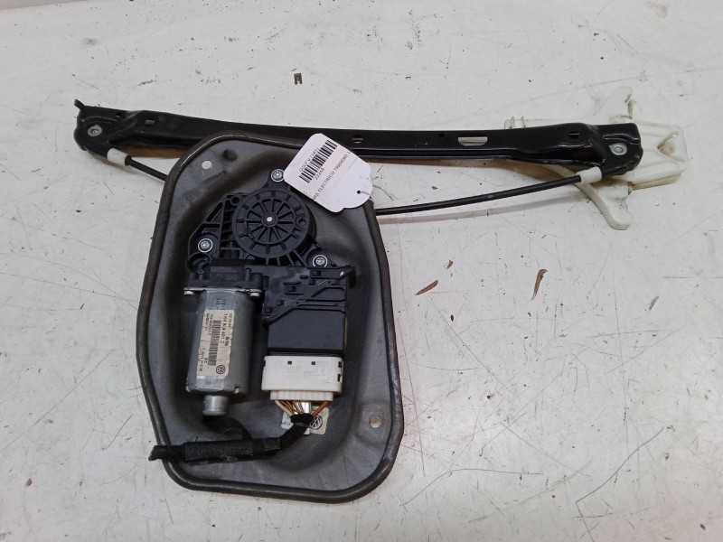 Recambio de elevalunas electrico trasero izquierdo para volkswagen golf v (1k1) 1.9 tdi referencia OEM IAM 1K4839401C  1K0959703