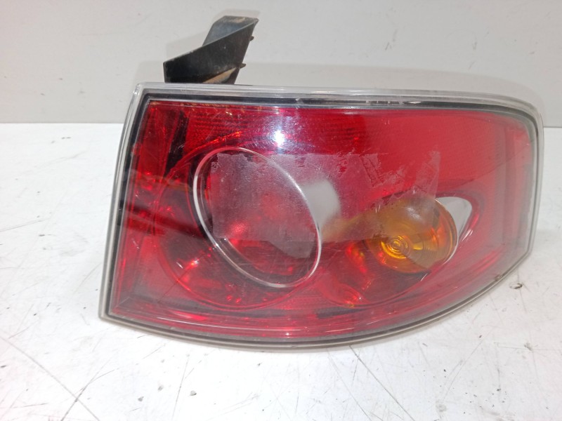 Recambio de piloto trasero derecho para seat ibiza iii (6l1) 1.9 tdi referencia OEM IAM   