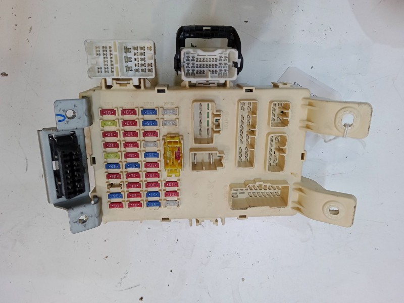 Recambio de caja reles / fusibles para hyundai i20 i (pb, pbt) 1.2 referencia OEM IAM 919501J030  IPJ3