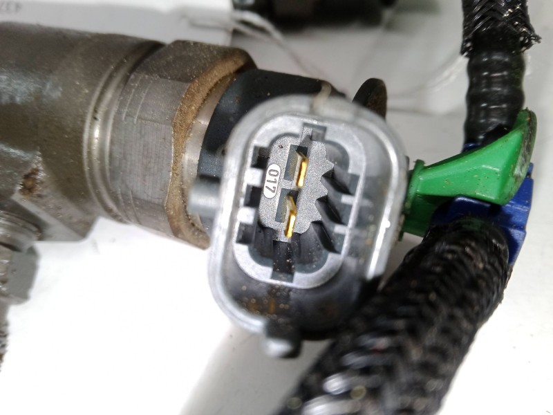 Recambio de inyector para ford tourneo connect / grand tourneo connect v408 monospace 1.5 tdci referencia OEM IAM   