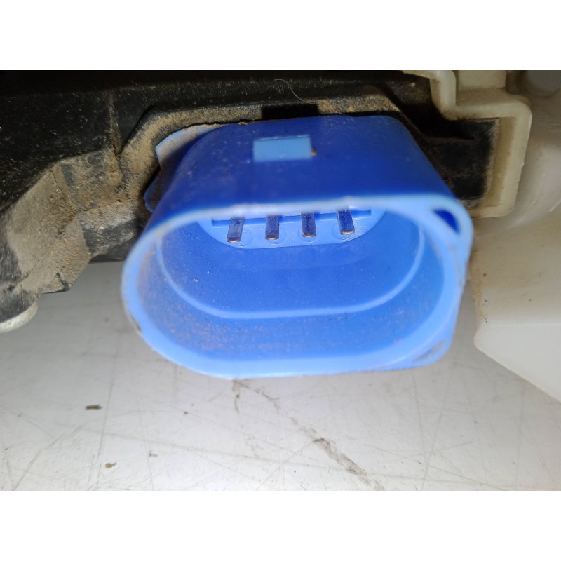 Recambio de cerradura puerta trasera derecha para volkswagen golf v variant (1k5) 2.0 tdi 16v referencia OEM IAM   