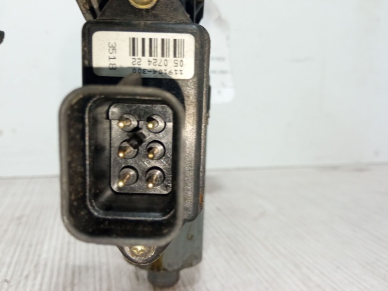 Recambio de elevalunas electrico delantero izquierdo para opel vectra b hatchback (j96) 1.6 i 16v (f68) referencia OEM IAM FPG12