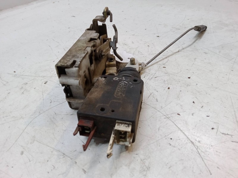 Recambio de cerradura puerta delantera derecha para citroën saxo (s0, s1) 1.6 vtl, vtr referencia OEM IAM   