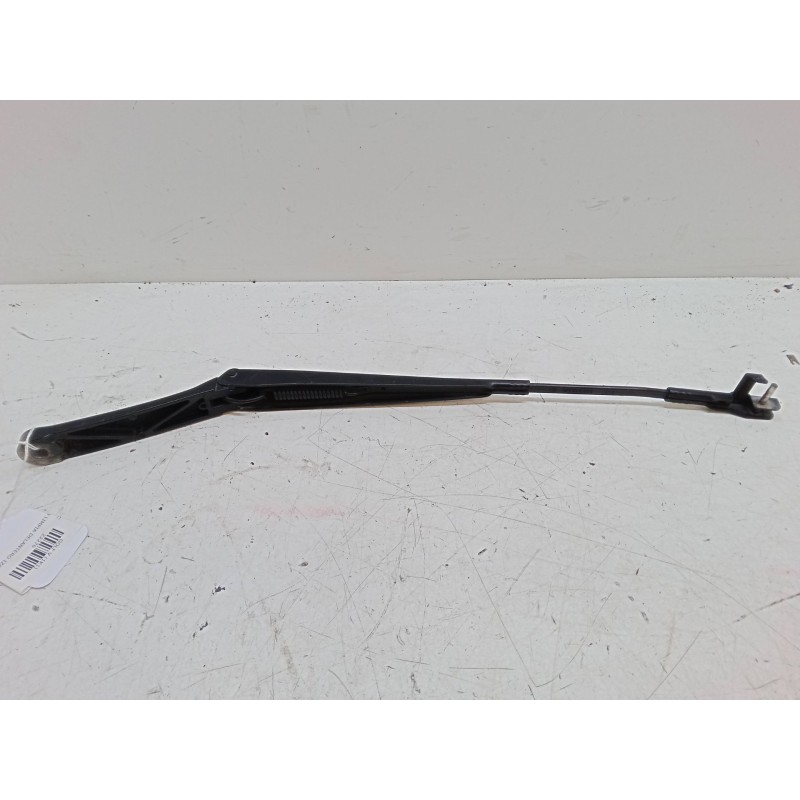 Recambio de brazo limpia delantero izquierdo para volkswagen golf v (1k1) 1.9 tdi referencia OEM IAM   