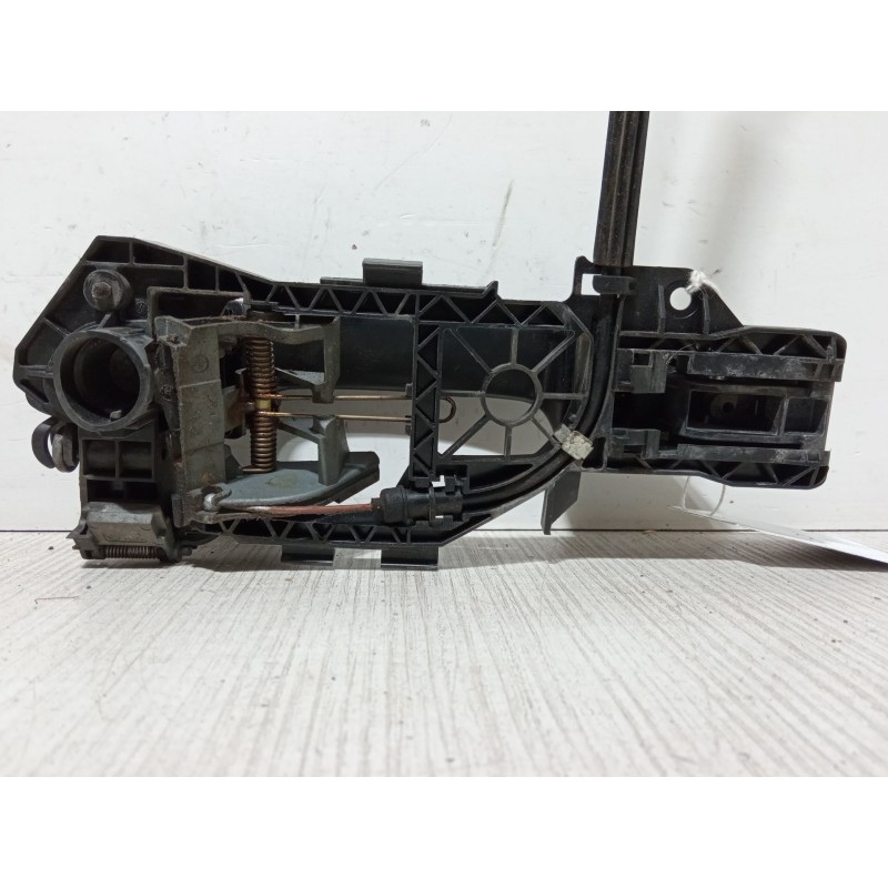 Recambio de maneta exterior puerta delantera derecha para volkswagen passat b6 (3c2) 2.0 tdi 16v referencia OEM IAM   
