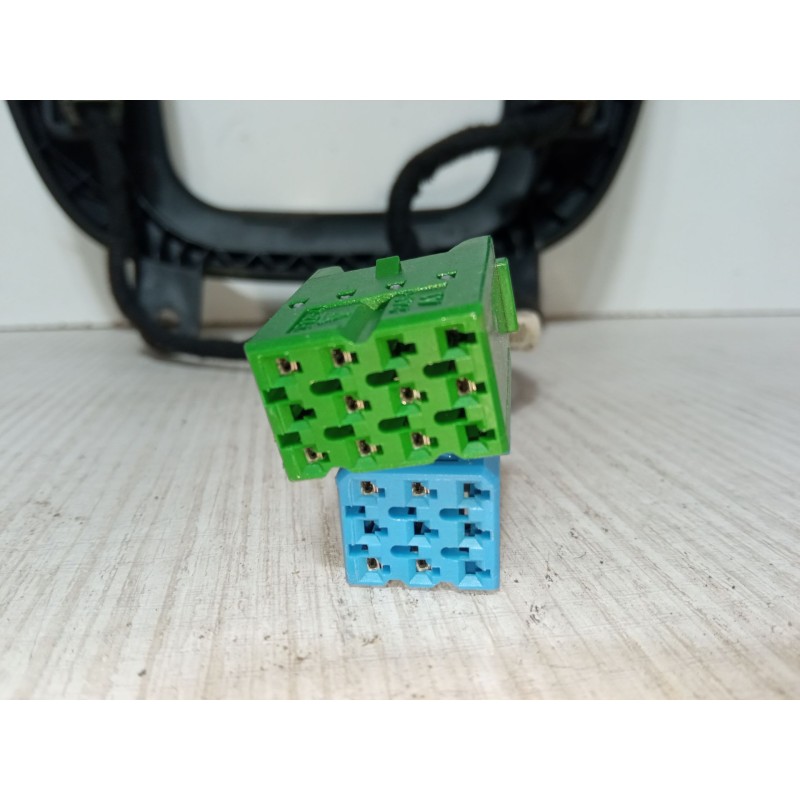 Recambio de mando elevalunas delantero izquierdo para opel vectra b hatchback (j96) 1.6 i 16v (f68) referencia OEM IAM 90503604 