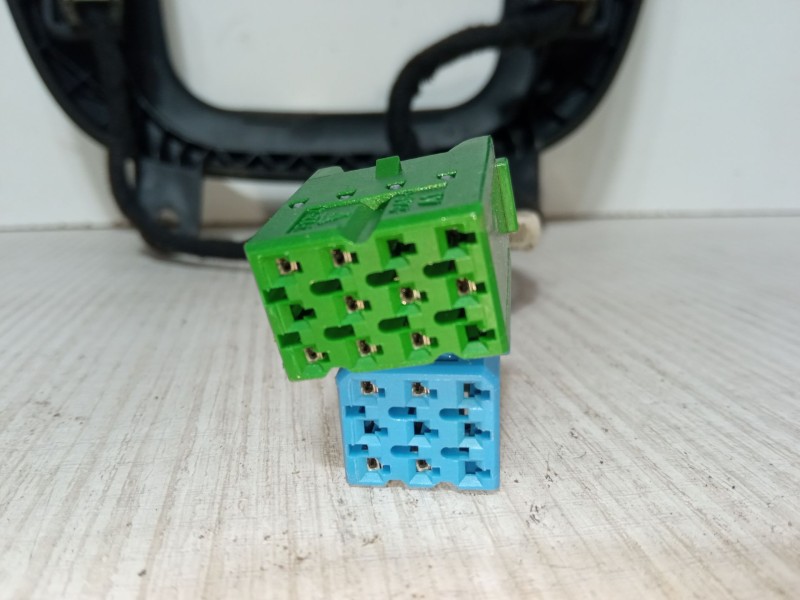 Recambio de mando elevalunas delantero izquierdo para opel vectra b hatchback (j96) 1.6 i 16v (f68) referencia OEM IAM 90503604 