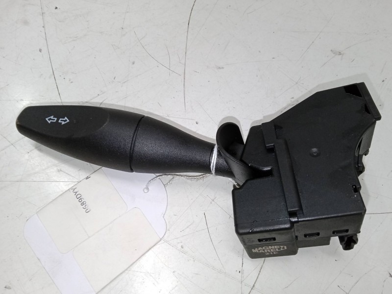 Recambio de mando de intermitencia para ford fiesta v (jh_, jd_) 1.3 referencia OEM IAM   