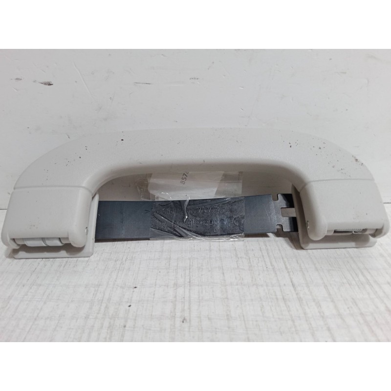 Recambio de asidero del derecho para mercedes-benz clase b sports tourer (w245) b 160 (245.231) referencia OEM IAM   